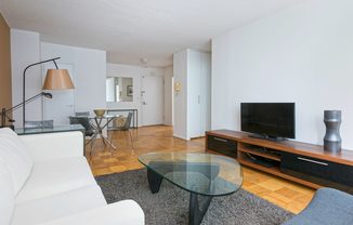 1 bed, 1 bath, $4,495, Unit 24A