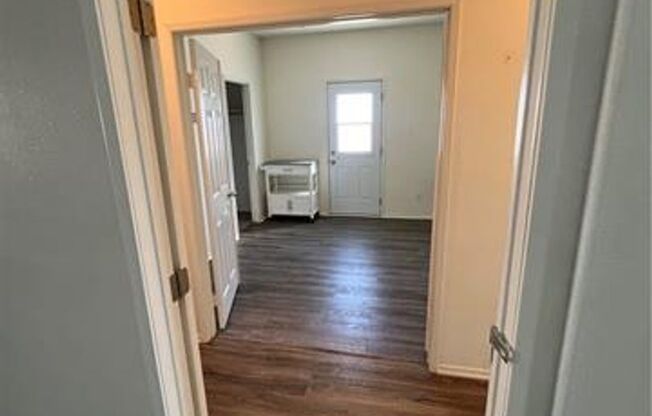 Spacious 6-Bedroom Home for Rent Near Greer Ranch & Loma Linda Hospital