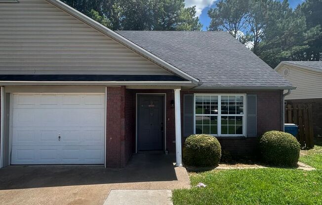 3305 SW Victoria Pl Apt 1 &amp; 2