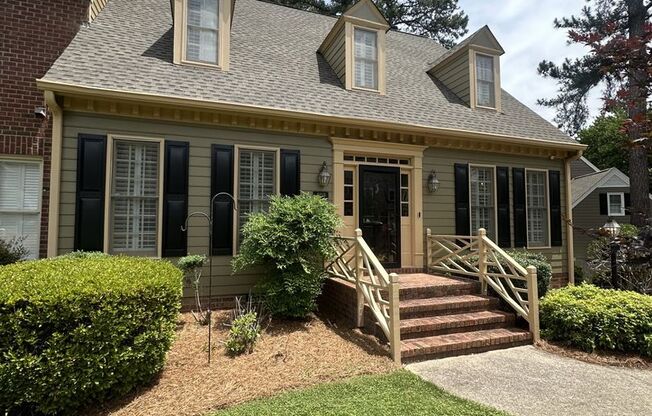 3 Bedroom 2.5 Bathroom Townhome!