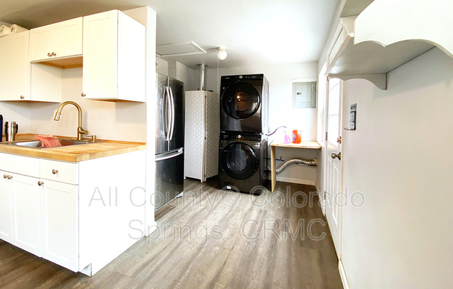 26 W BROOKSIDE ST