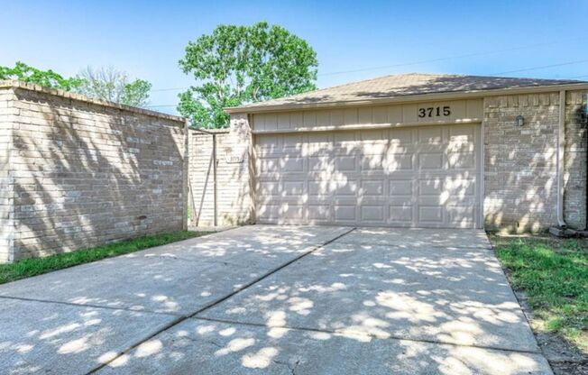 Cozy 3-Bedroom Home in West Houston