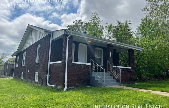 4122 CEDARWOOD AVE