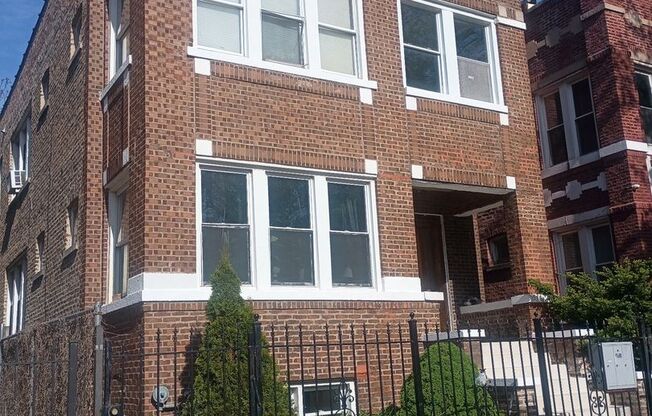 Brick 2 Flat