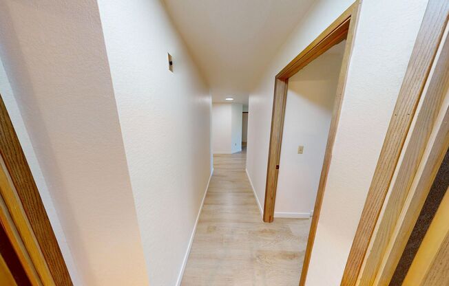 3 beds, 1.5 baths, 877 sqft, $2,583.33, Unit 303
