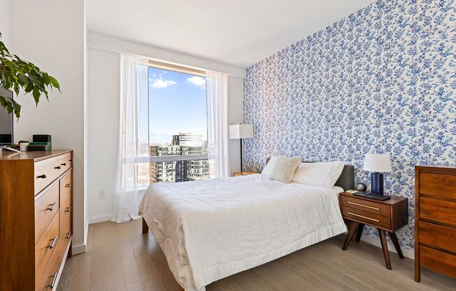 1 bed, 1 bath, 726 sqft, $5,300, Unit 36D