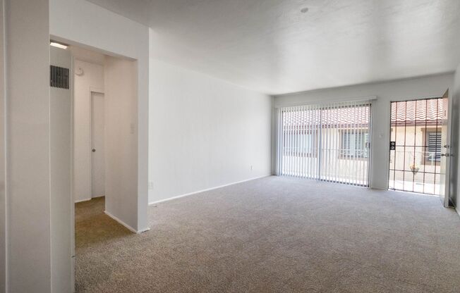 543 F Avenue