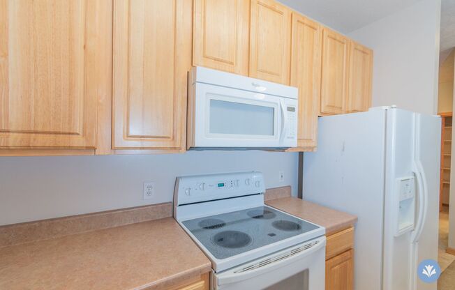 1 bed, 1 bath, 882 sqft, $1,210, Unit CT-6