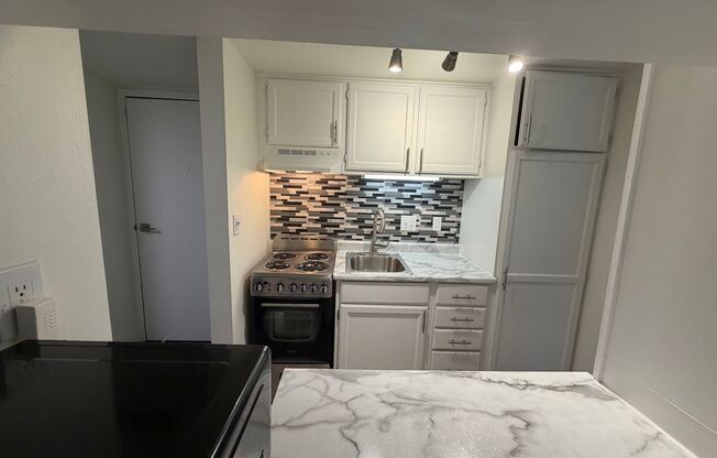 2 beds, 1.5 baths, 950 sqft, $1,545, Unit 224W