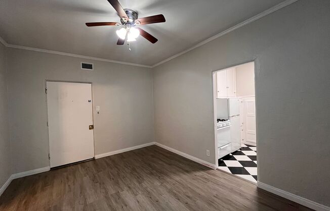 0080 - 328 ELM AVE. LLC.
