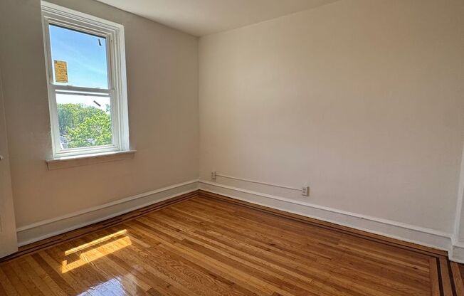 1 bed, 1 bath, 650 sqft, $895, Unit A-404