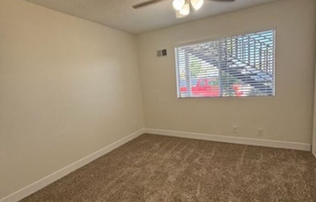 2 beds, 1 bath, 850 sqft, $2,200, Unit 6