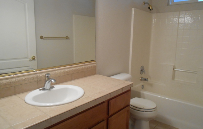 3 beds, 2 baths, $2,400