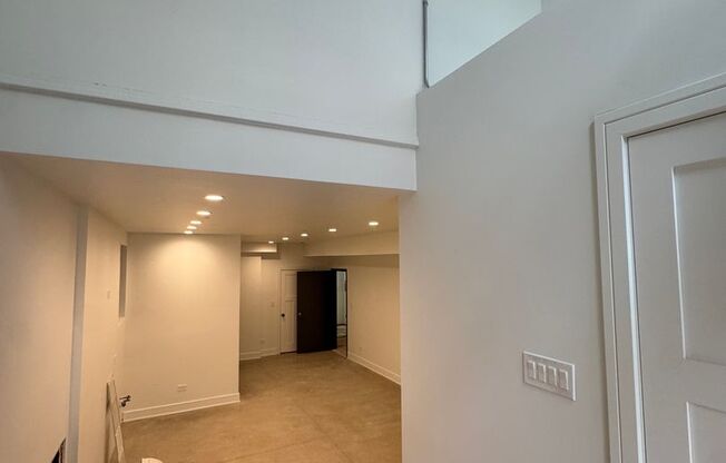 Studio, 1 bath, $1,650, Unit 503 - G