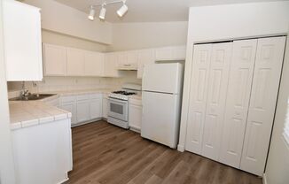 3 beds, 2 baths, $1,795