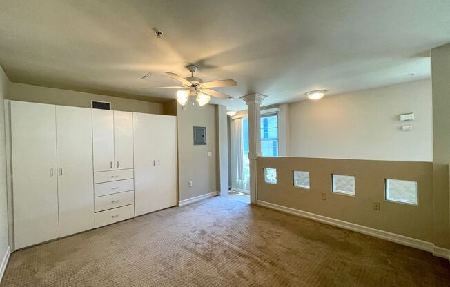 Studio, 1 bath, $1,995