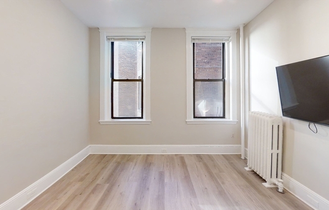 1 bed, 1 bath, 600 sqft, $3,600, Unit 5