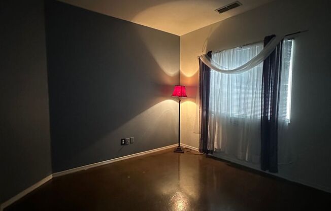 3 beds, 2 baths, $2,095