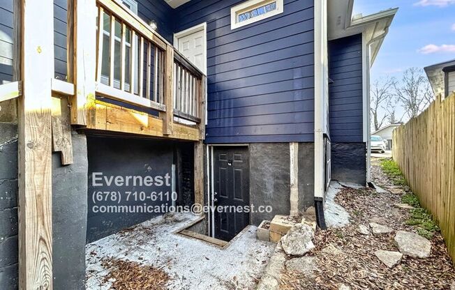 998 MAYSON TURNER RD