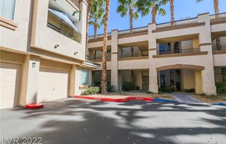 7131 S DURANGO DR
