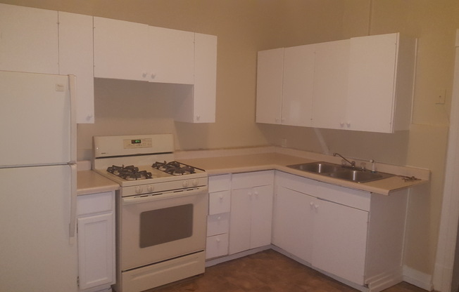 1 bed, 1 bath, 630 sqft, $960