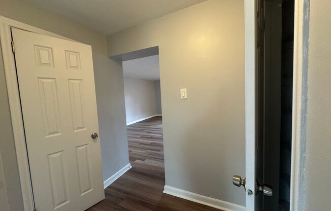 3 beds, 2 baths, 1,300 sqft, $2,599, Unit 6236 Fifth Ave. #203B