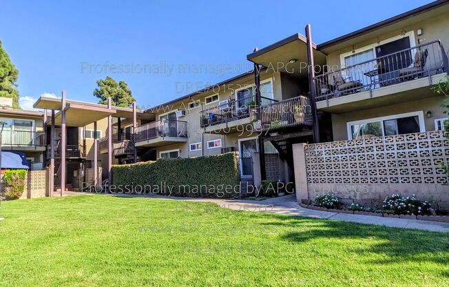 1850 W GREENLEAF AVE