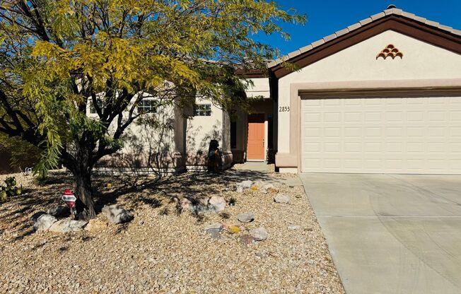 Golf Course Vacation Rental in Laughlin Ranch – 2 Bed, 3 Bath Home with Luxury Features