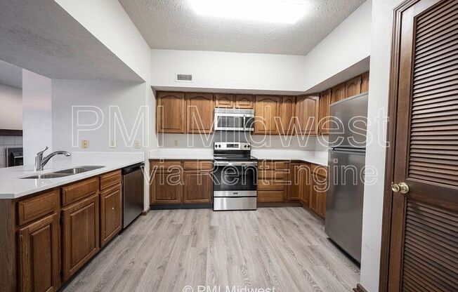2 beds, 2 baths, 1,525 sqft, $1,199, Unit 1a