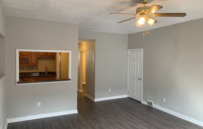 North Shore - 4 BR, 2 Bath with High-End Kitchen