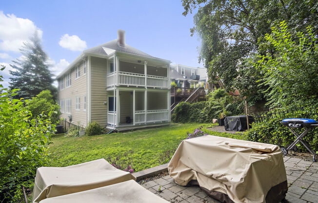 398 E 8 ST