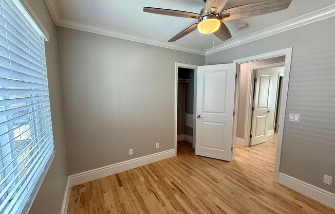 Luxury 2BD Wilson Court! AC! PARKING! Living in the Heart of Normal Heights!