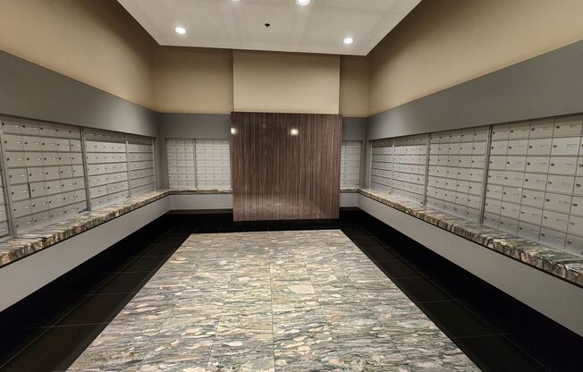 1 bed, 1 bath, $2,175, Unit #1006