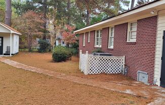 3 beds, 1.5 baths, $1,500