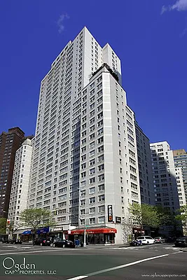 Studio, 1 bath, $4,595, Unit 2028