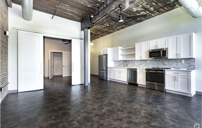 Merrell-Soule Lofts