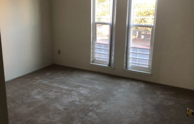 G5 | (M&amp;R) 1050 Beech Street