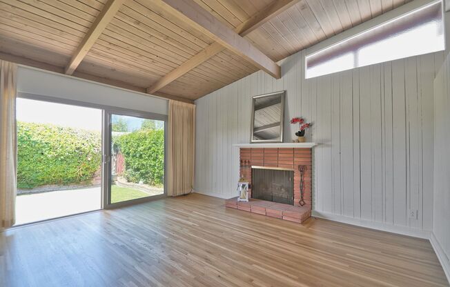 3 Bedroom 2 Bath Home For Lease