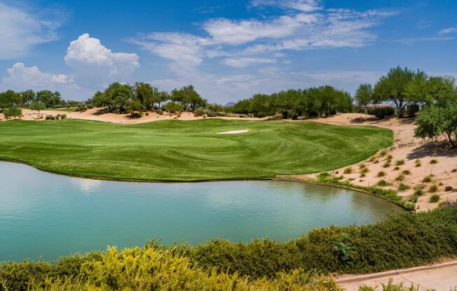 Enjoy world-class golfing and desert beauty at Westin Kierland Golf Course.
