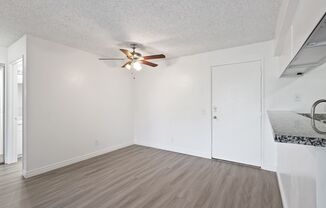 2 beds, 2 baths, $2,495, Unit Unit 203