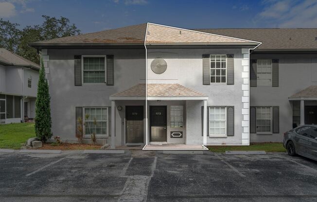 Beautiful Temple Terrace Townhome!