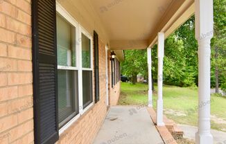 3 beds, 2 baths, $1,350