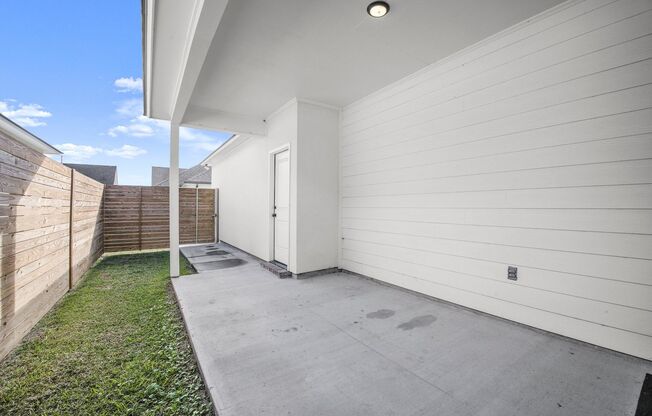 4 bedroom, 2 bath home in the heart of Central!