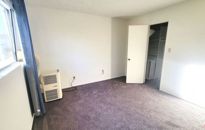 2 beds, 1.3 baths, 885 sqft, $2,350, Unit 215