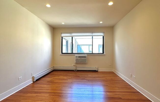 6954 Sheridan