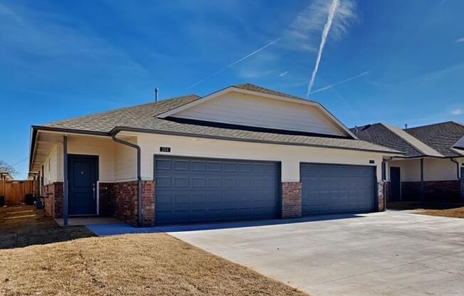 *MOVE IN SPECIAL: 2nd Month's Rent FREE, Call today to claim this offer!* Luxury NEW 3 Bedroom 2 Bathroom Duplex with 2 Car Garage in Bethany, Ok