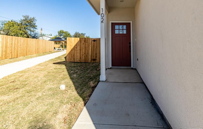 10351 LYNWOOD CRK