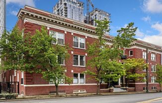 Spacious First Hill condo in the historic Old Colony Building