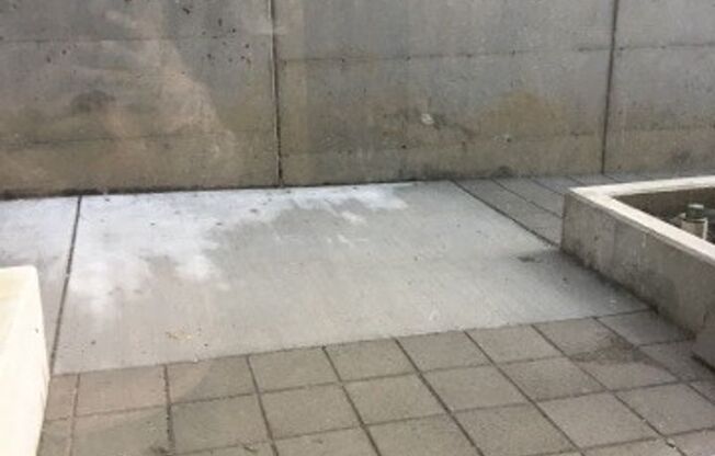 2 beds, 1.5 baths, 1,023 sqft, $2,900, Unit 104 Live Work