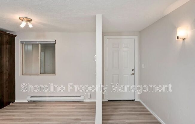 2085 W BRITTANY LN